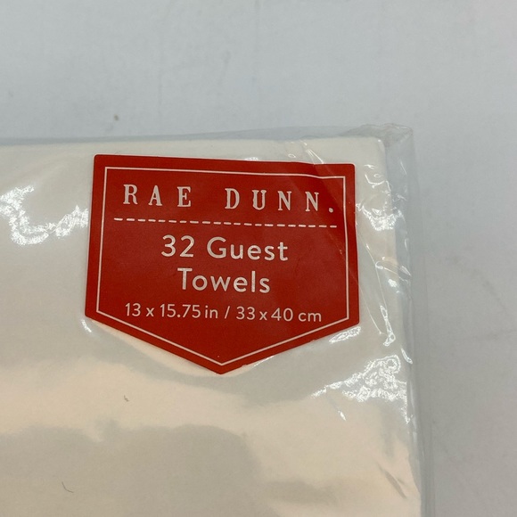 Rae Dunn Guest Towels - Picture 3 of 3